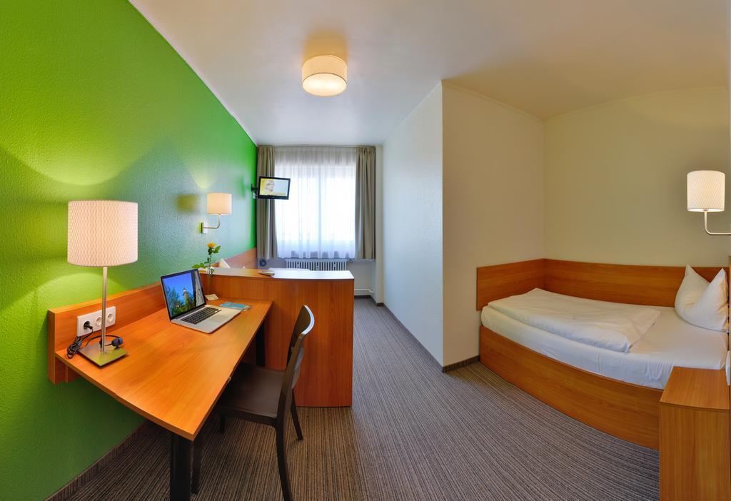 Hotel Metropol Nuernberg Екстериор снимка